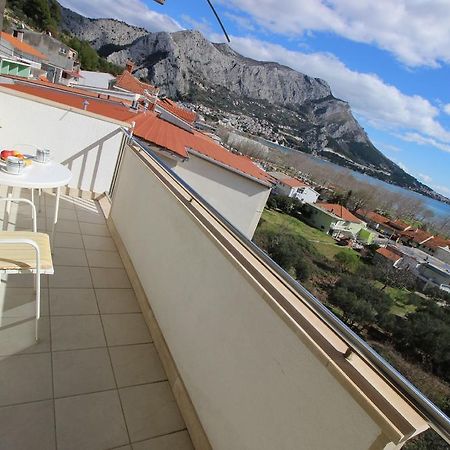 Apartments Ivka Omiš Esterno foto
